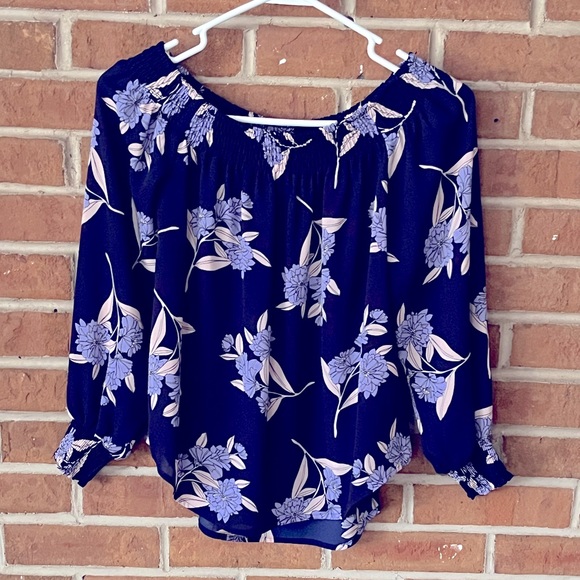 Women’s Off the Shoulder Blouse - Picture 1 of 2